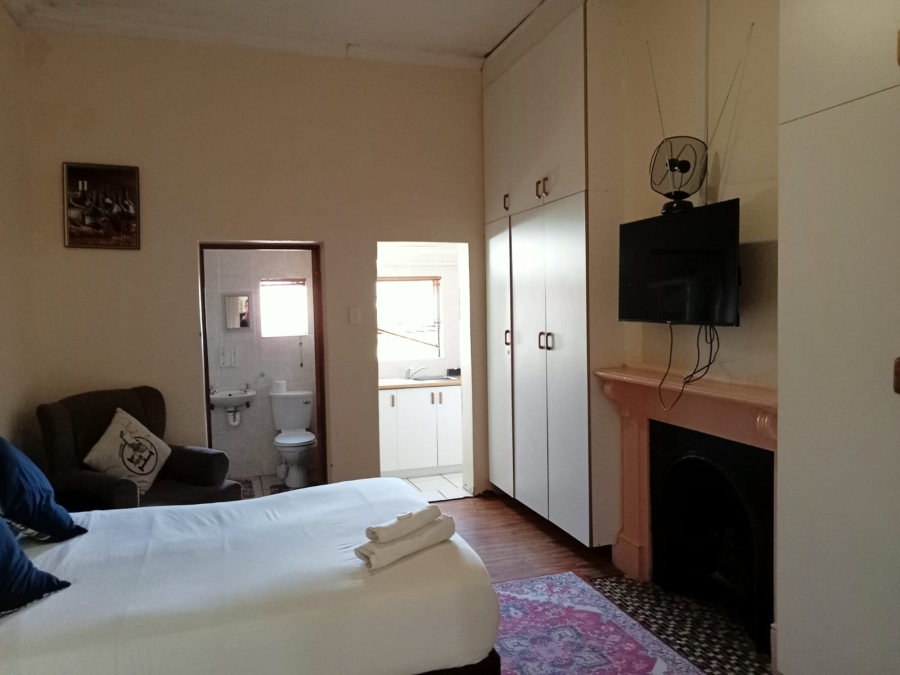 6 Bedroom Property for Sale in Fort Hill Eastern Cape